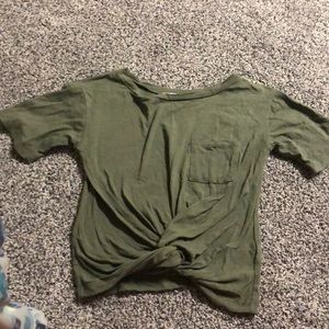 Comfy every day shirt. Olive green color
